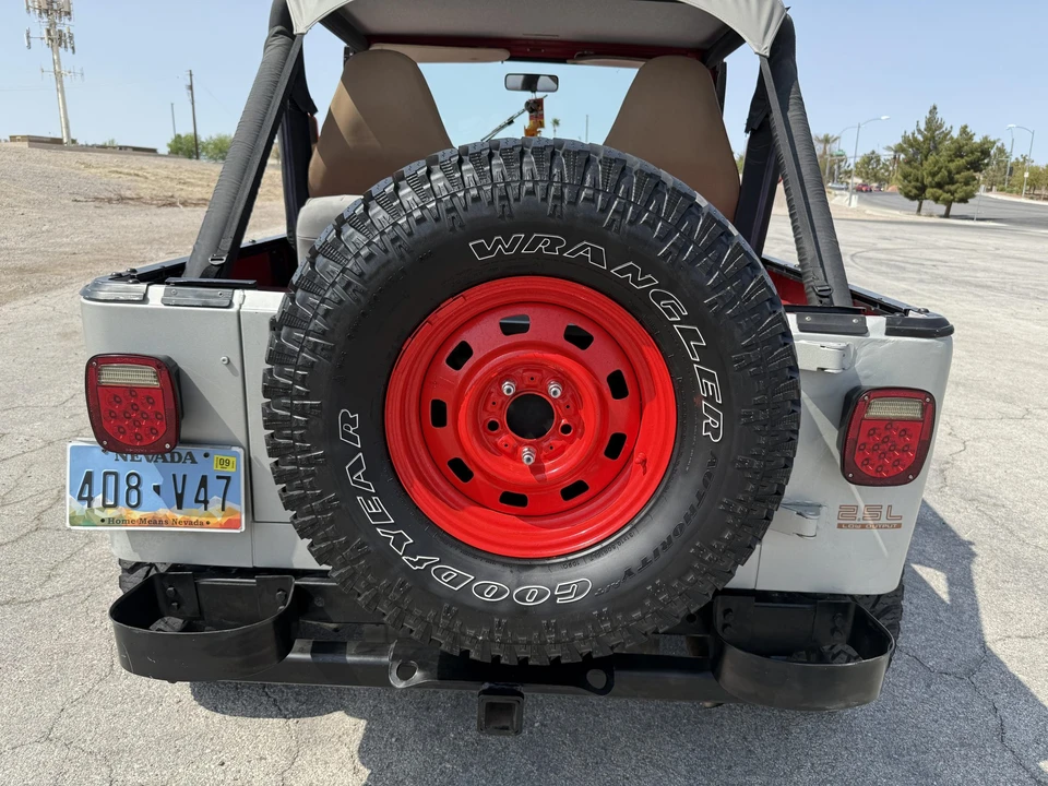 1989 Jeep YJ Wrangler - Image 10 of 31