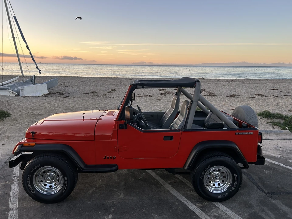 1989 Jeep YJ Wrangler - Image 5 of 31