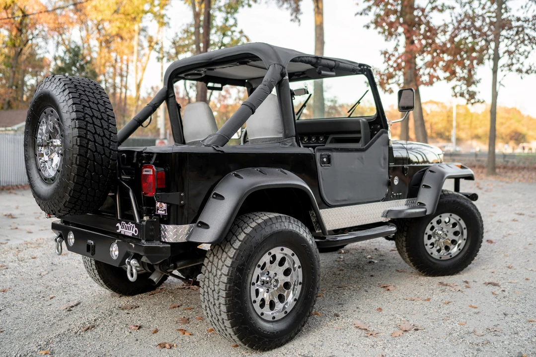 1989 Jeep YJ Wrangler - Image 9 of 31