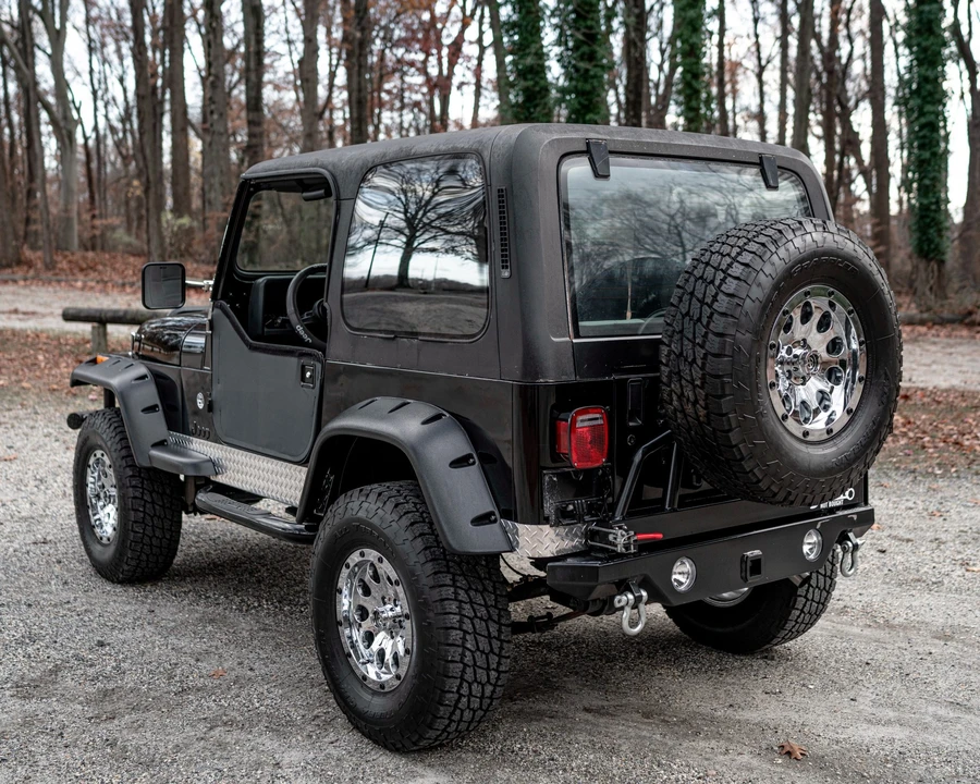 1989 Jeep YJ Wrangler - Image 15 of 31