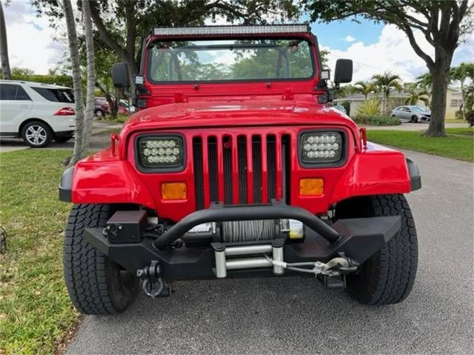 1989 Jeep YJ Wrangler - Image 5 of 19