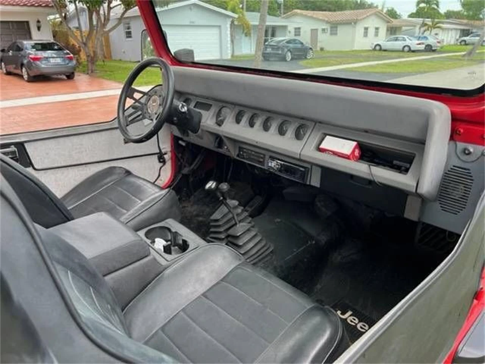 1989 Jeep YJ Wrangler - Image 13 of 19