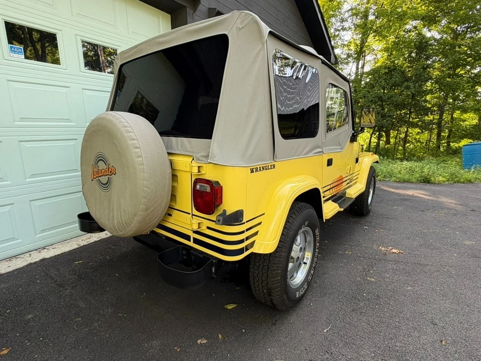 1989 Jeep YJ Wrangler - Image 11 of 31