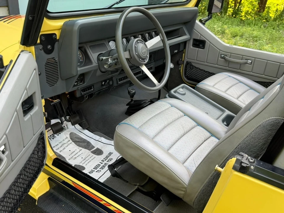 1989 Jeep YJ Wrangler - Image 22 of 31