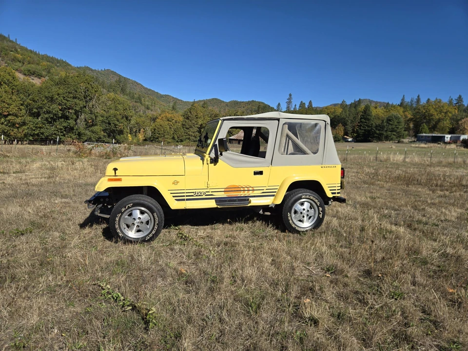 1989 Jeep YJ Wrangler - Image 16 of 31