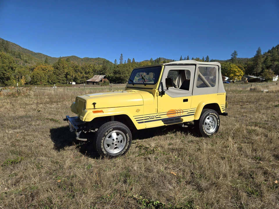 1989 Jeep YJ Wrangler - Image 17 of 31