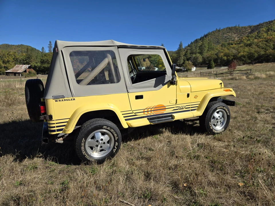 1989 Jeep YJ Wrangler - Image 9 of 31