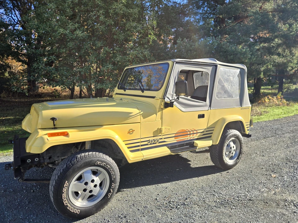 1989 Jeep YJ Wrangler - Image 23 of 31