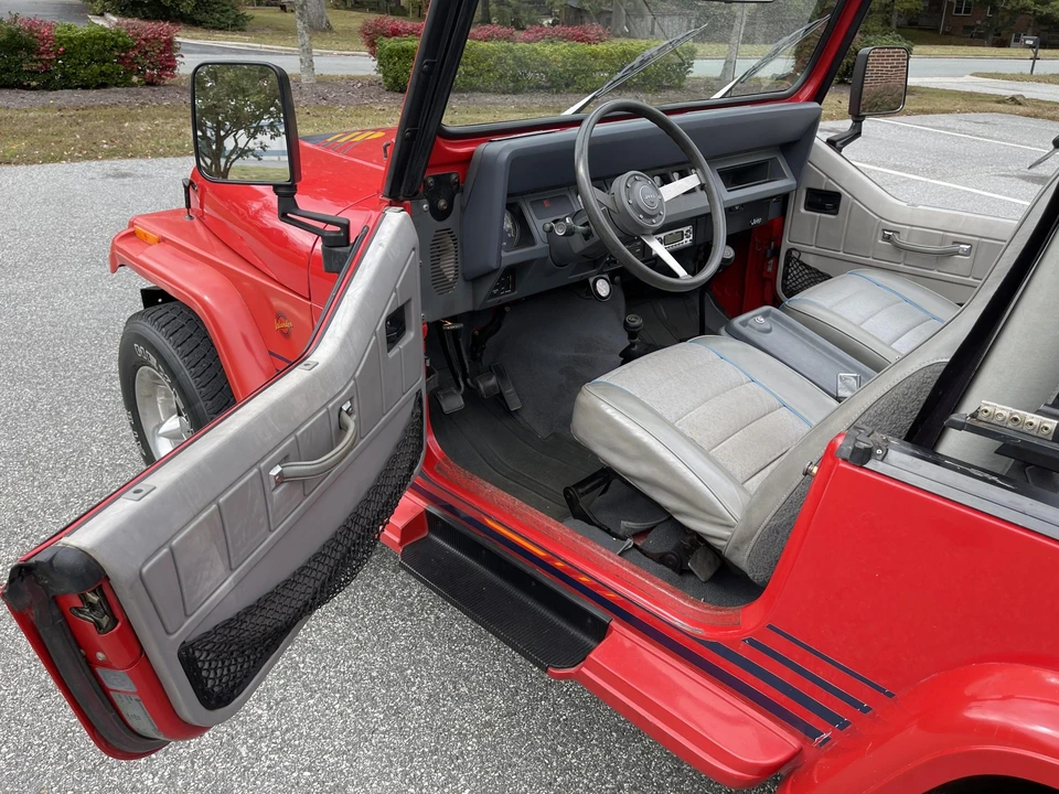 1989 Jeep YJ Wrangler - Image 17 of 31