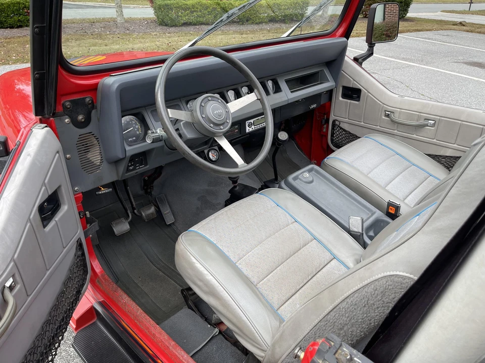 1989 Jeep YJ Wrangler - Image 23 of 31