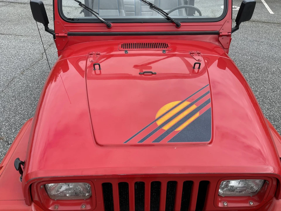 1989 Jeep YJ Wrangler - Image 13 of 31