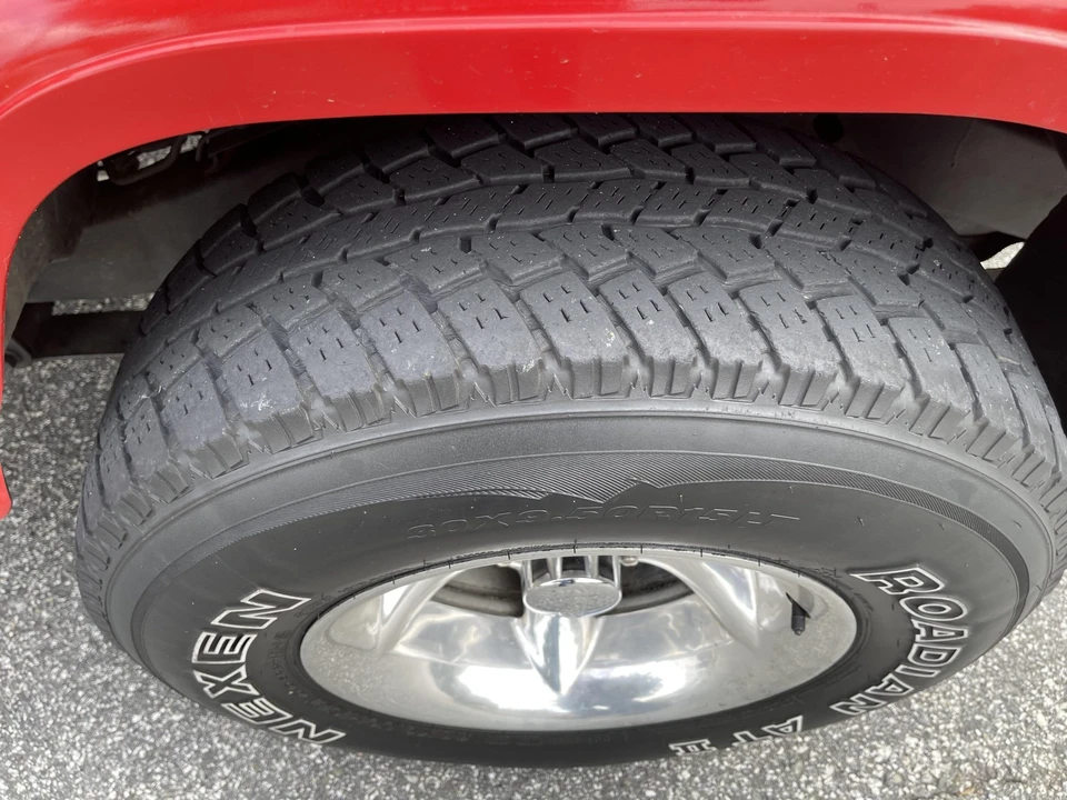1989 Jeep YJ Wrangler - Image 15 of 31