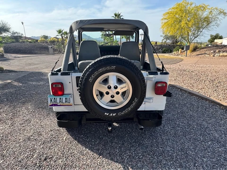 1989 Jeep YJ Wrangler - Image 11 of 19