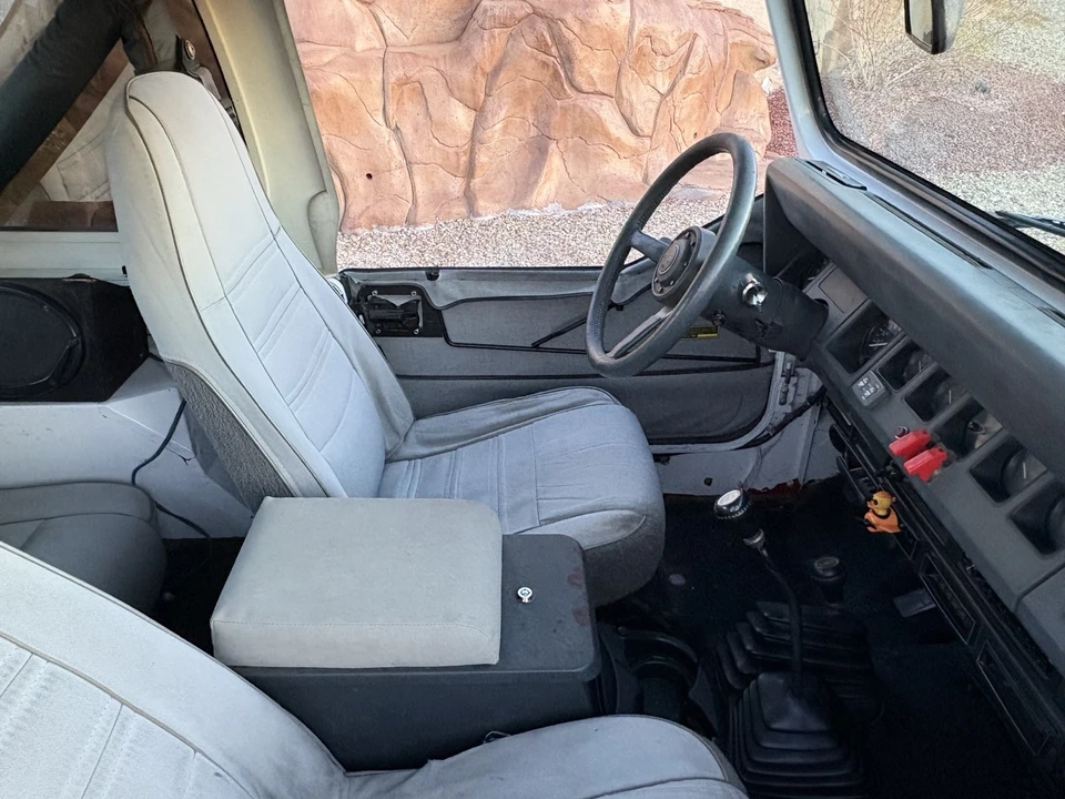 1989 Jeep YJ Wrangler - Image 15 of 19