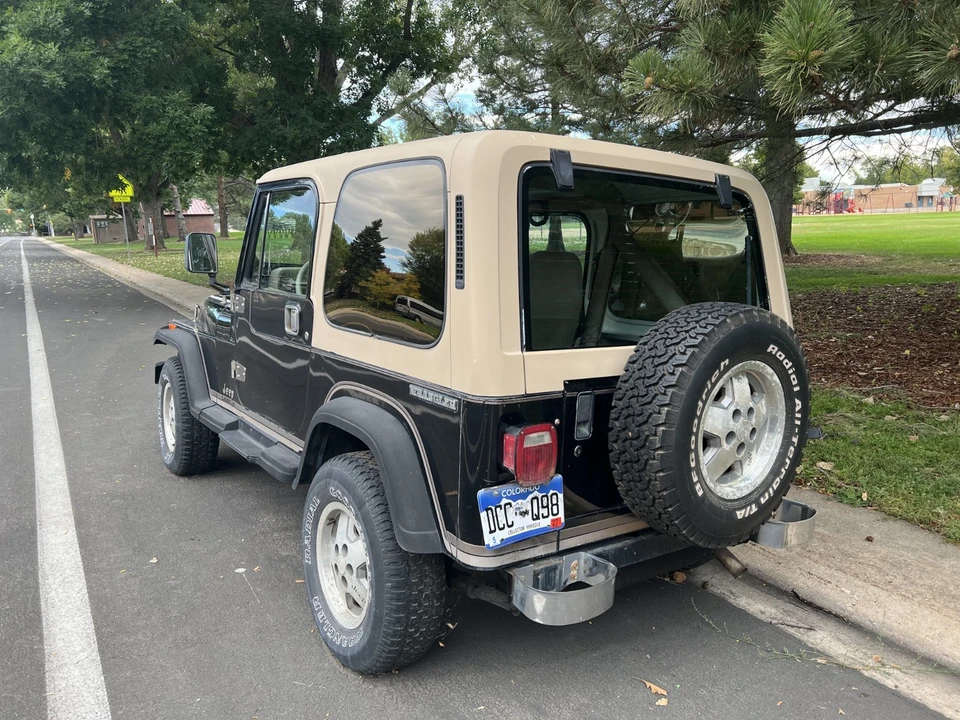 1989 Jeep YJ Wrangler - Image 8 of 31