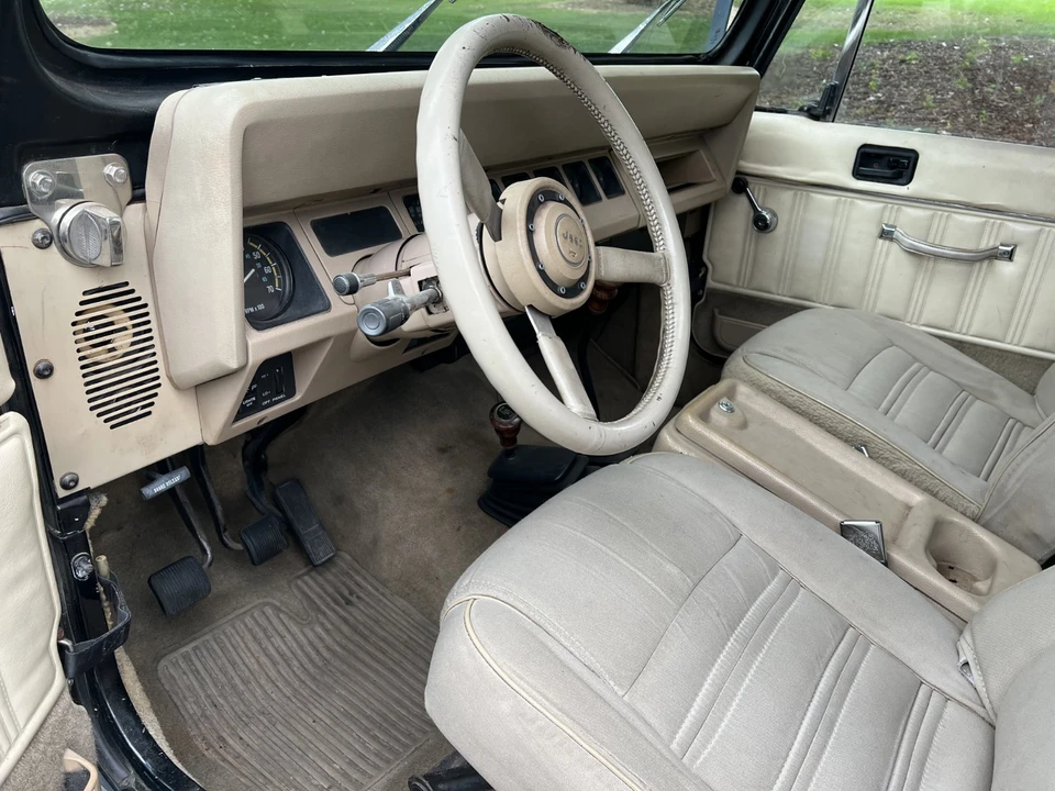1989 Jeep YJ Wrangler - Image 21 of 31