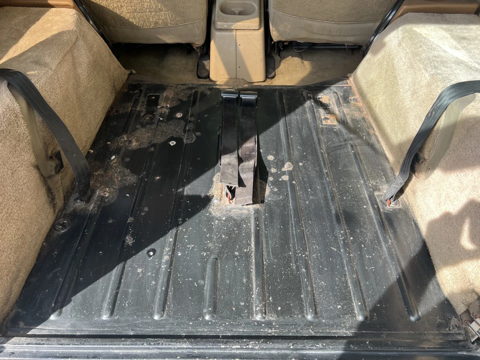 1989 Jeep YJ Wrangler - Image 26 of 31