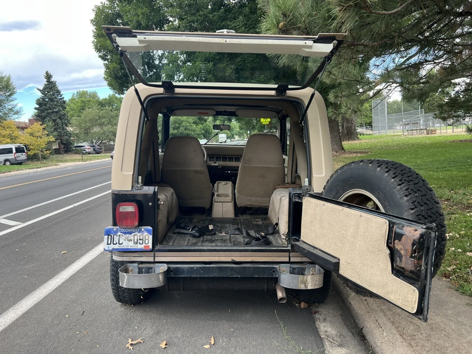 1989 Jeep YJ Wrangler - Image 25 of 31