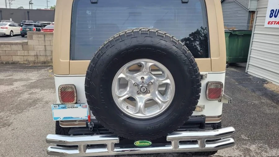 1989 Jeep YJ Wrangler - Image 20 of 26
