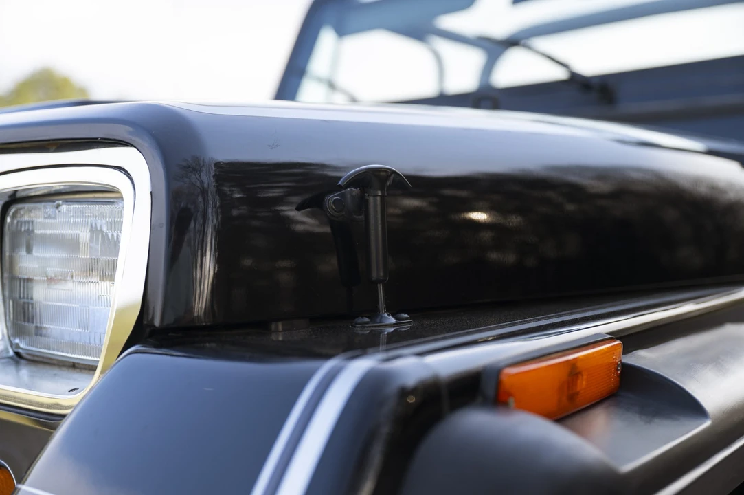 1989 Jeep YJ Wrangler - Image 29 of 31