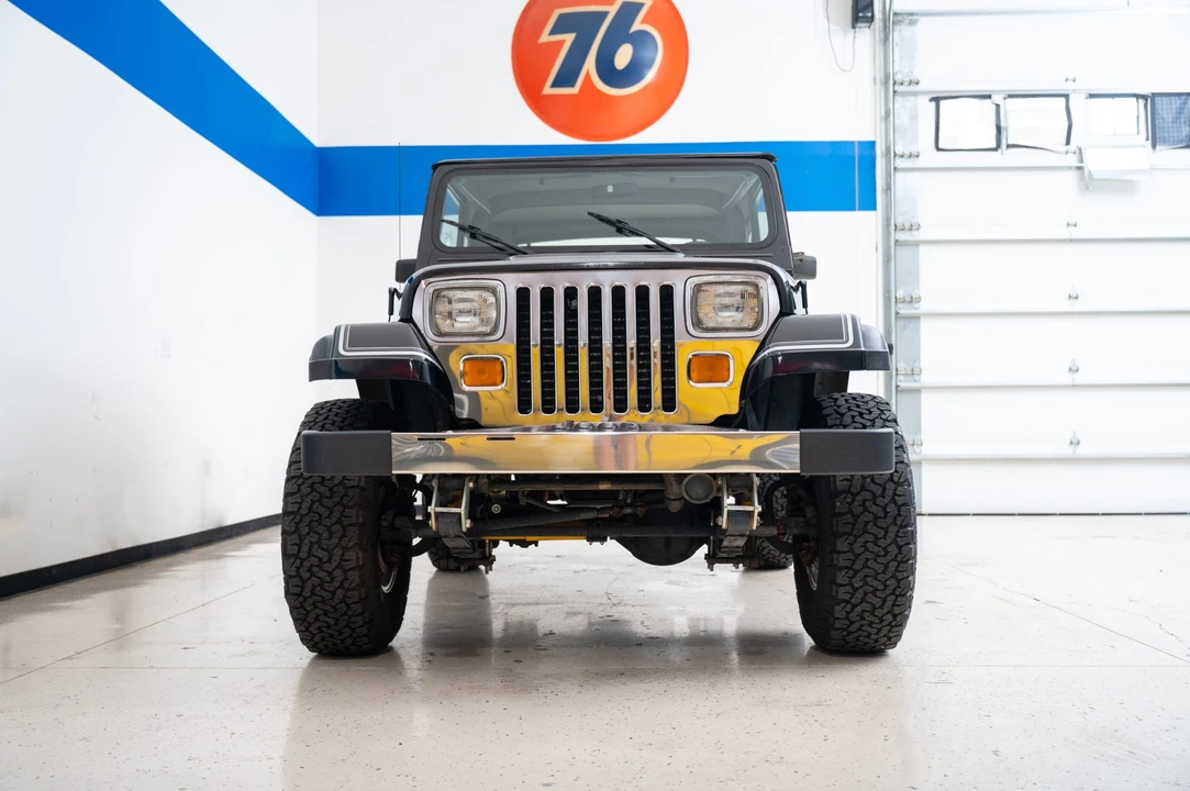 1989 Jeep YJ Wrangler - Image 4 of 31