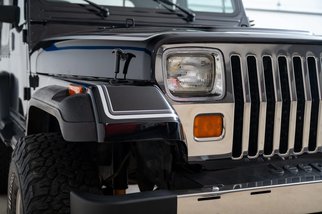 1989 Jeep YJ Wrangler - Image 21 of 31