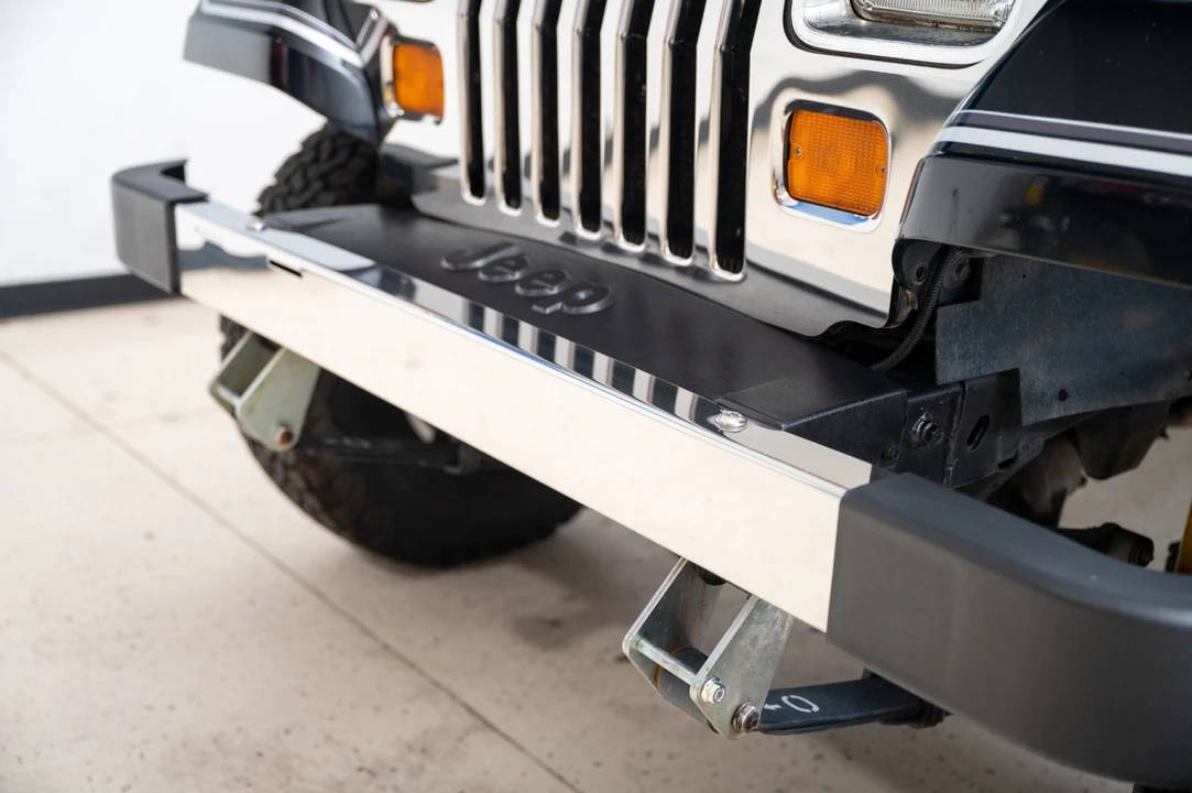 1989 Jeep YJ Wrangler - Image 17 of 31