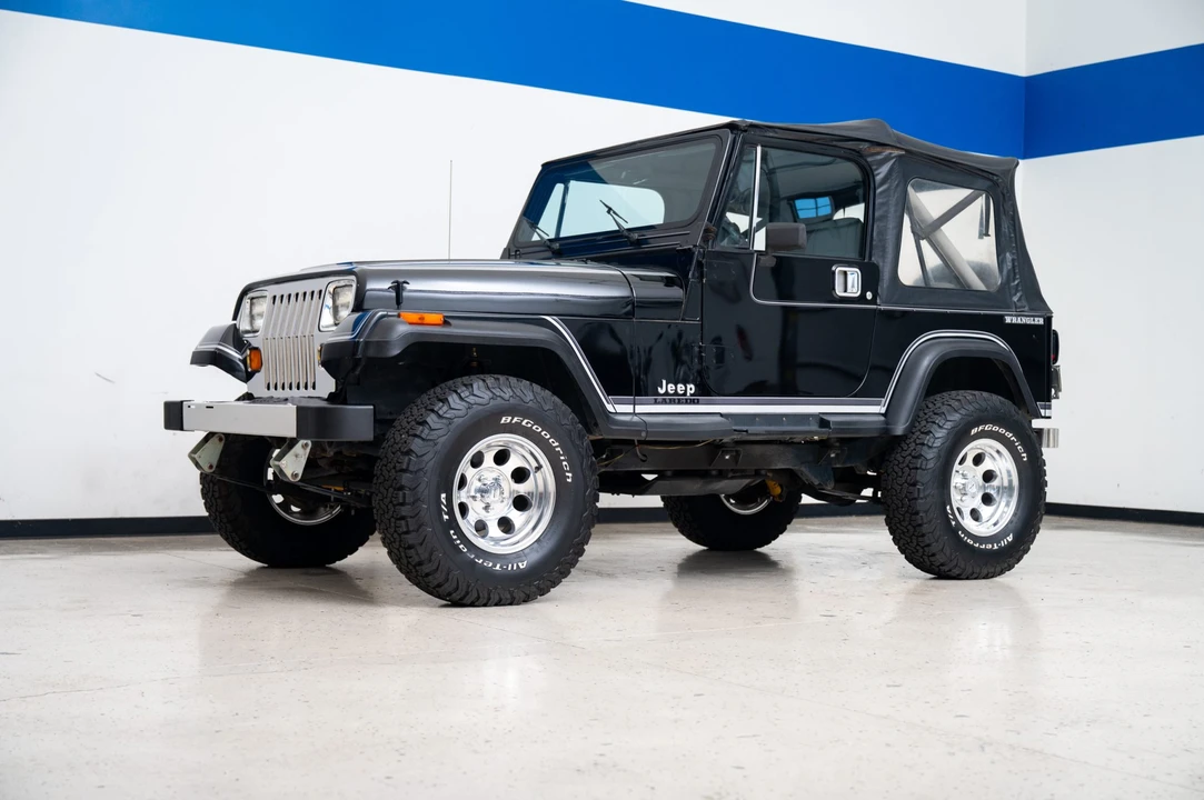 1989 Jeep YJ Wrangler - Image 2 of 31