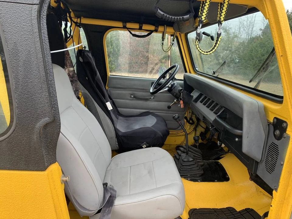 1989 Jeep YJ Wrangler - Image 6 of 21