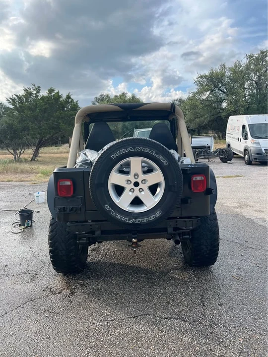 1989 Jeep YJ Wrangler - Image 5 of 17