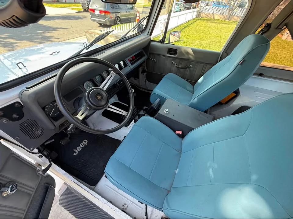 1989 Jeep YJ Wrangler - Image 11 of 17