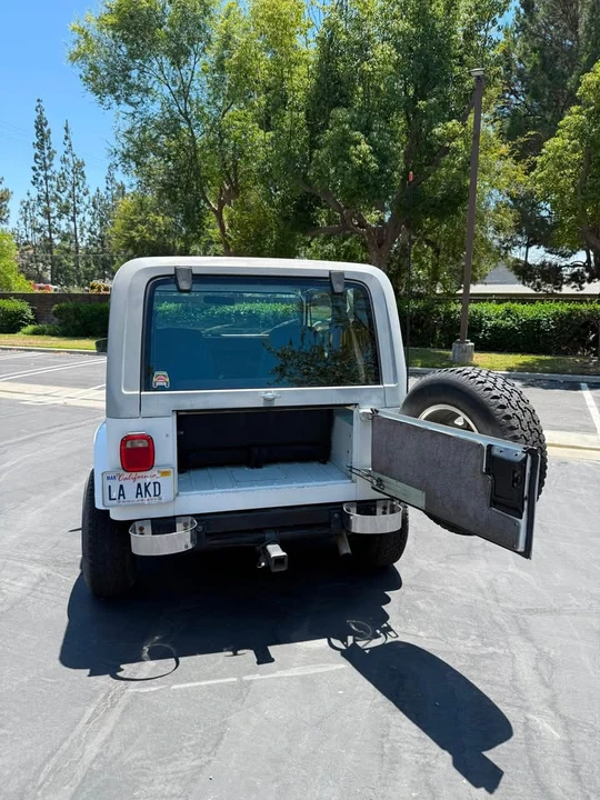 1989 Jeep YJ Wrangler - Image 13 of 17