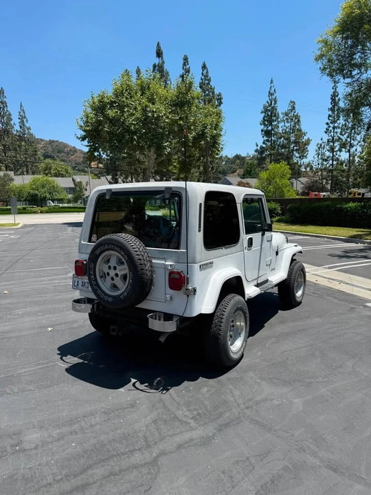 1989 Jeep YJ Wrangler - Image 9 of 17