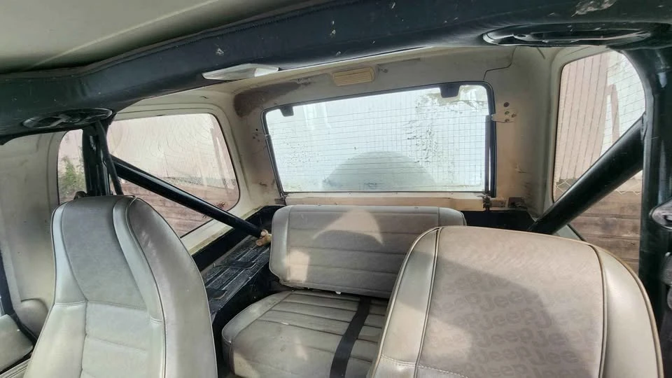 1989 Jeep YJ Wrangler - Image 4 of 5