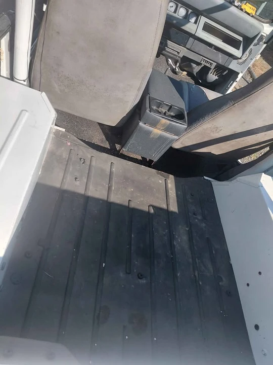1989 Jeep YJ Wrangler - Image 6 of 10