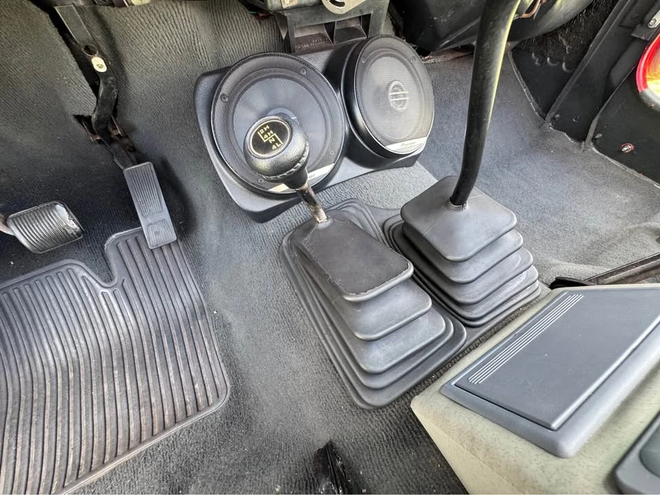 1989 Jeep YJ Wrangler - Image 10 of 20