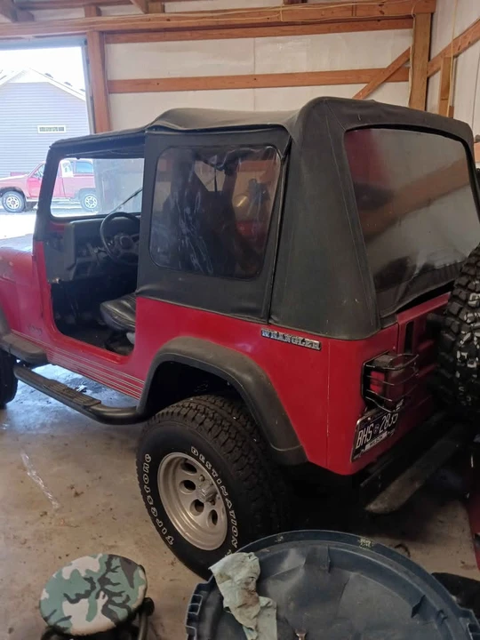 1989 Jeep YJ Wrangler - Image 5 of 13