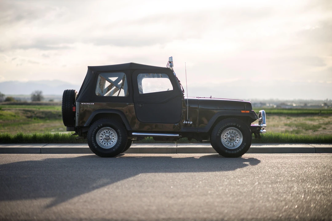1989 Jeep YJ Wrangler - Image 10 of 31