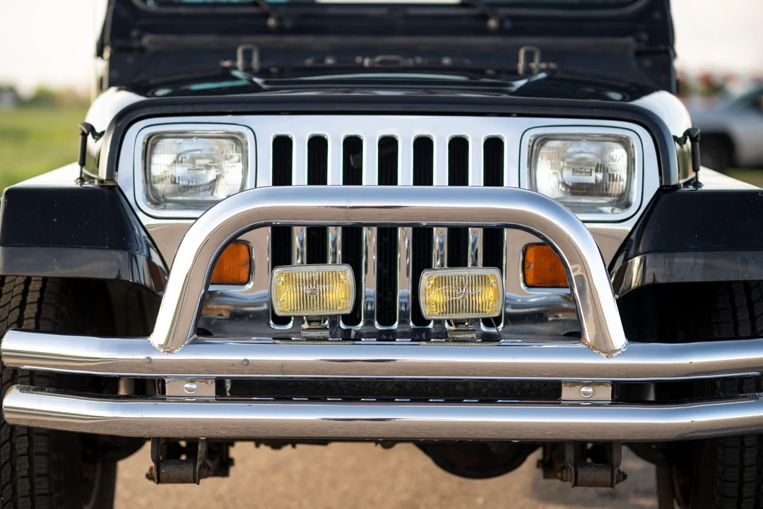 1989 Jeep YJ Wrangler - Image 18 of 31