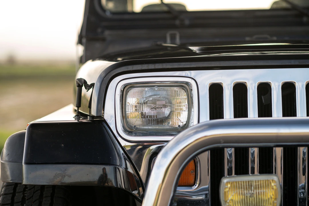 1989 Jeep YJ Wrangler - Image 16 of 31