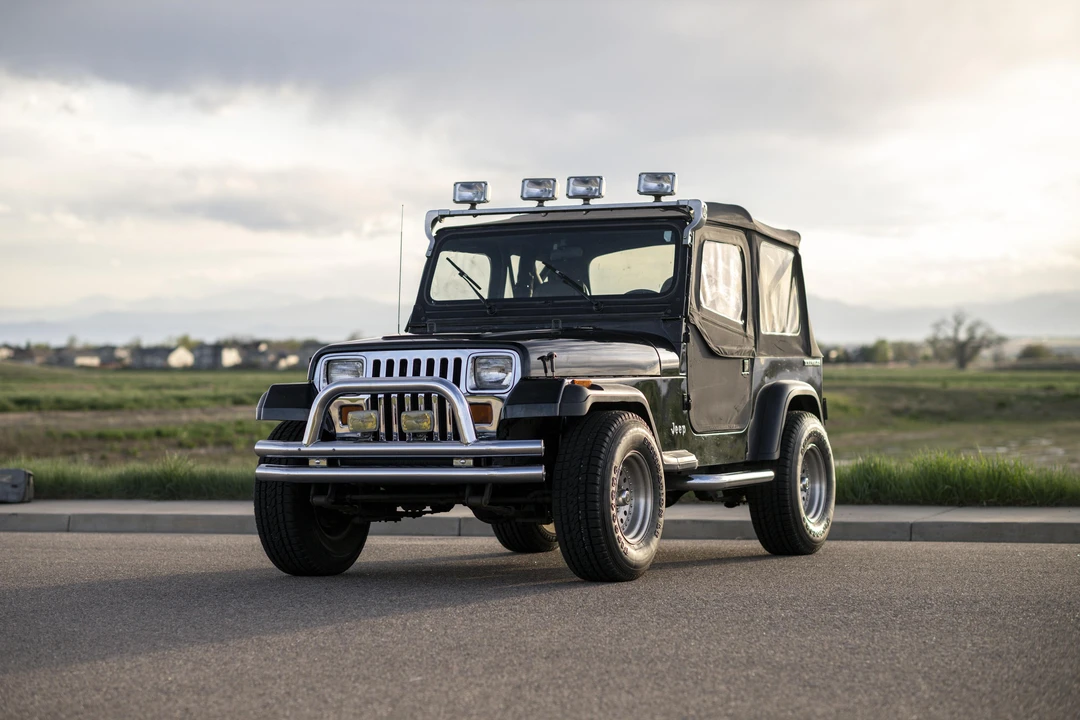 1989 Jeep YJ Wrangler - Image 7 of 31