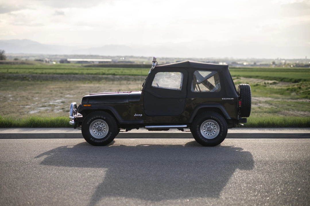 1989 Jeep YJ Wrangler - Image 8 of 31