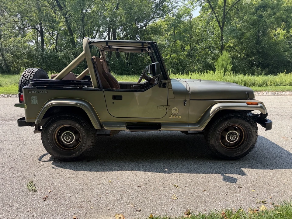 1989 Jeep YJ Wrangler - Image 7 of 31
