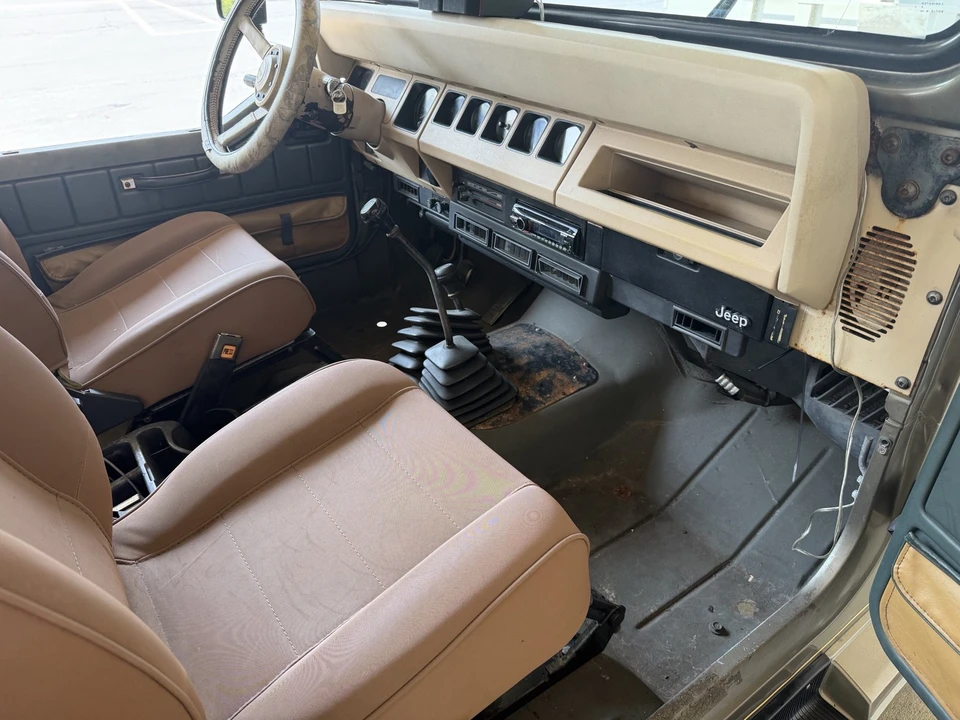 1989 Jeep YJ Wrangler - Image 20 of 31