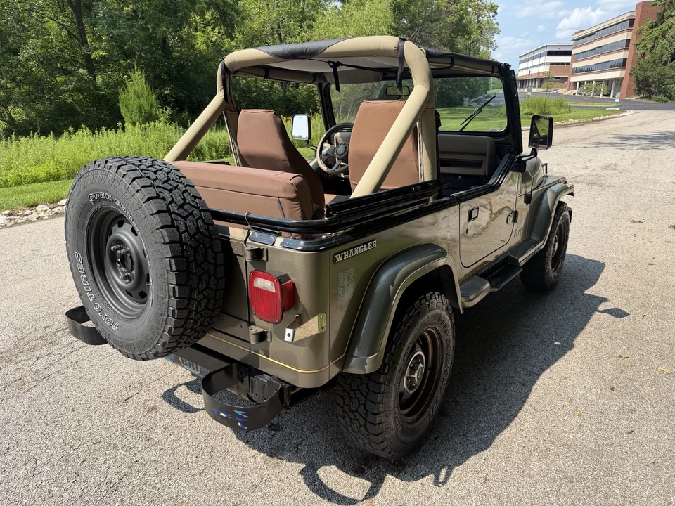 1989 Jeep YJ Wrangler - Image 6 of 31