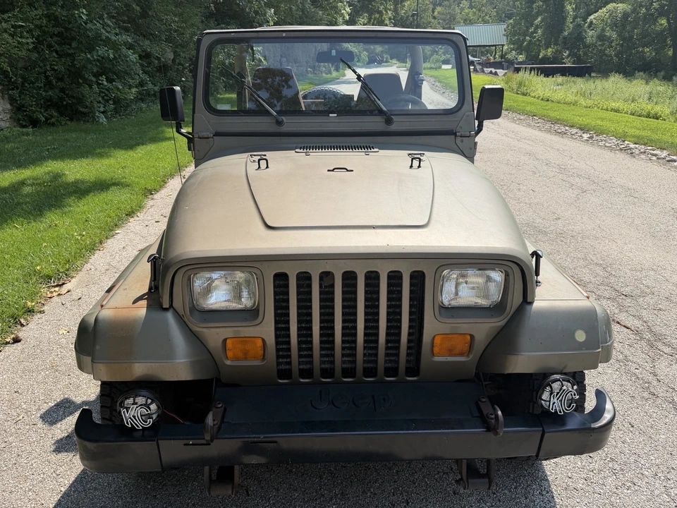 1989 Jeep YJ Wrangler - Image 9 of 31