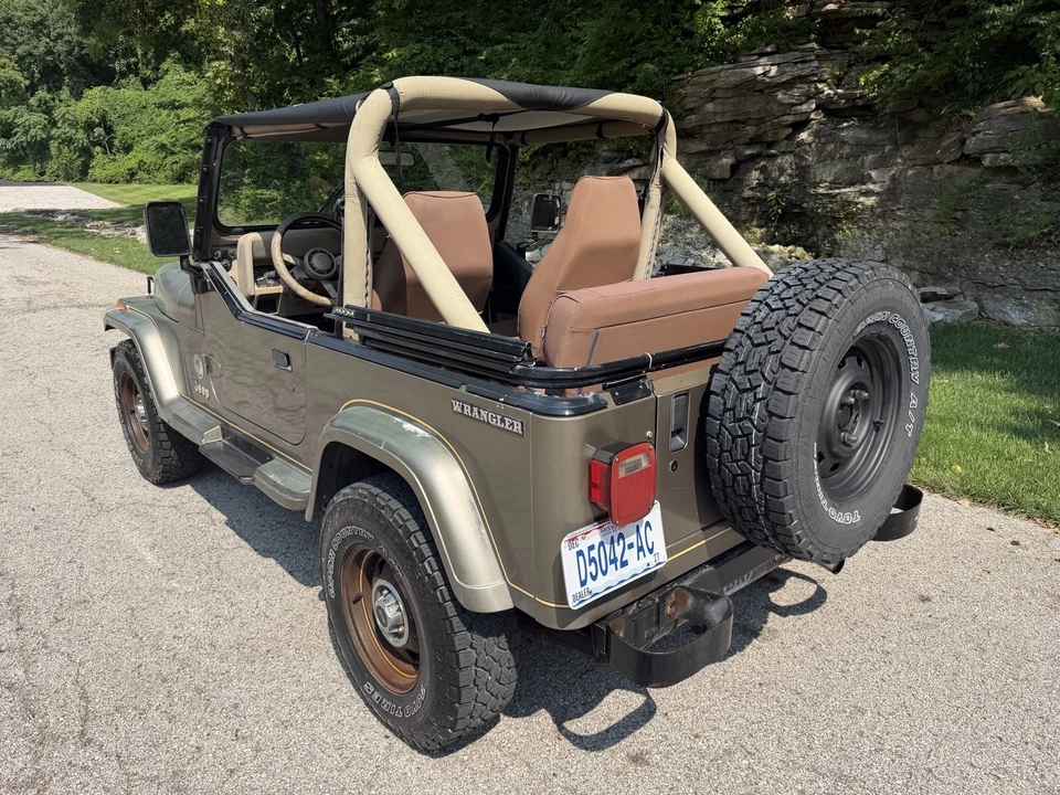 1989 Jeep YJ Wrangler - Image 4 of 31