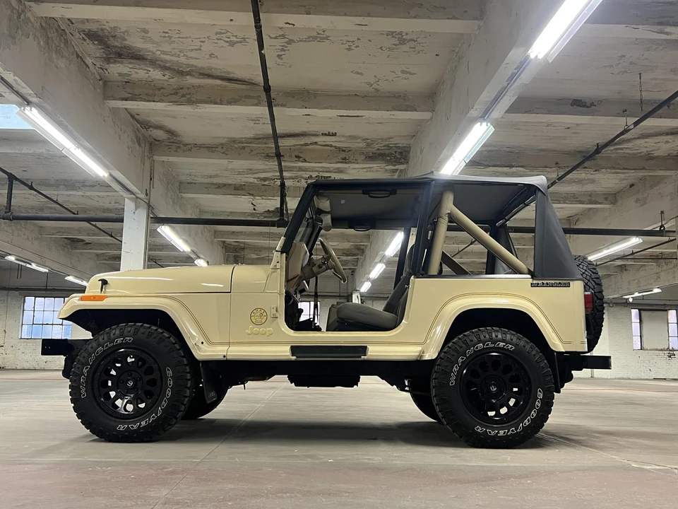 1989 Jeep YJ Wrangler - Image 25 of 31