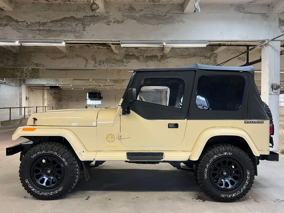 1989 Jeep YJ Wrangler - Image 18 of 31
