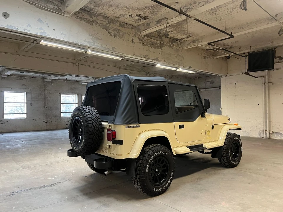 1989 Jeep YJ Wrangler - Image 11 of 31